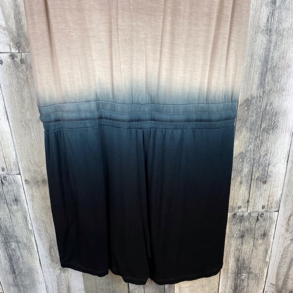 Young Fabulous & Broke Myla Ombré Brown and Navy Romper Size Small - Picture 8 of 13